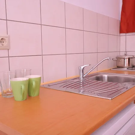 Argiro Village 아파트호텔 3*