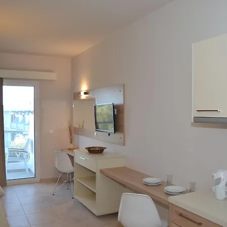 Aparthotel Argiro Village 3*