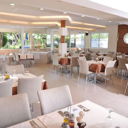 Aparthotel Argiro Village 4*