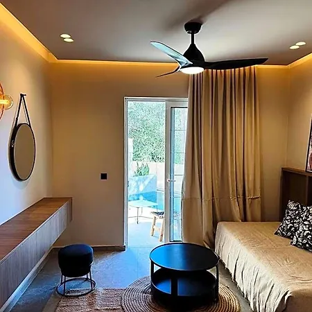 Hotel de apartamente Argiro Village 3*