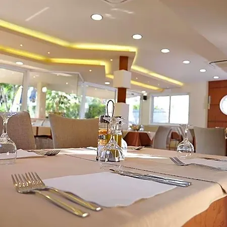 Argiro Village Hotel de apartamente 3*