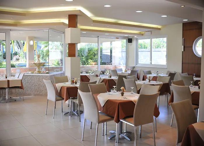 Hotel apartamentowy Argiro Village 4*