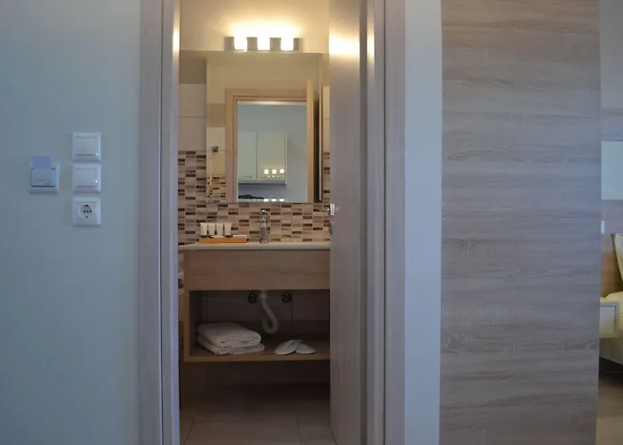 Argiro Village מלון דירות אפאנטו